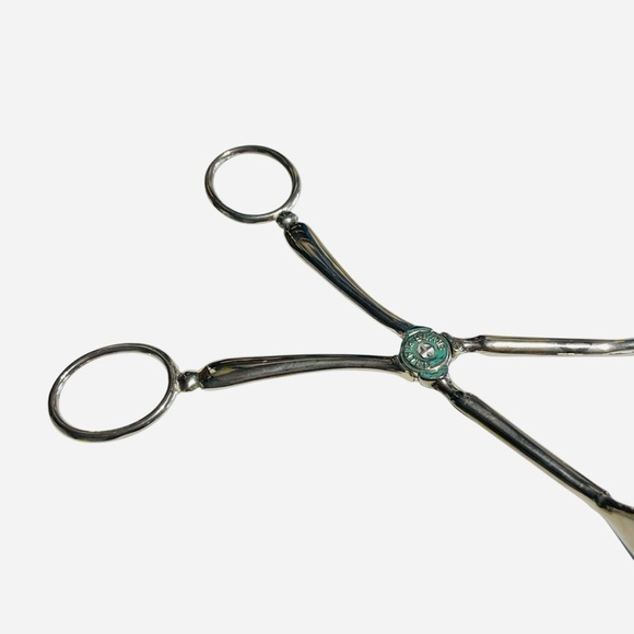 VTG Silver Plate Salad Tongs – Ornate Pastry Server – Elegant Buffet - Picture 5 of 12